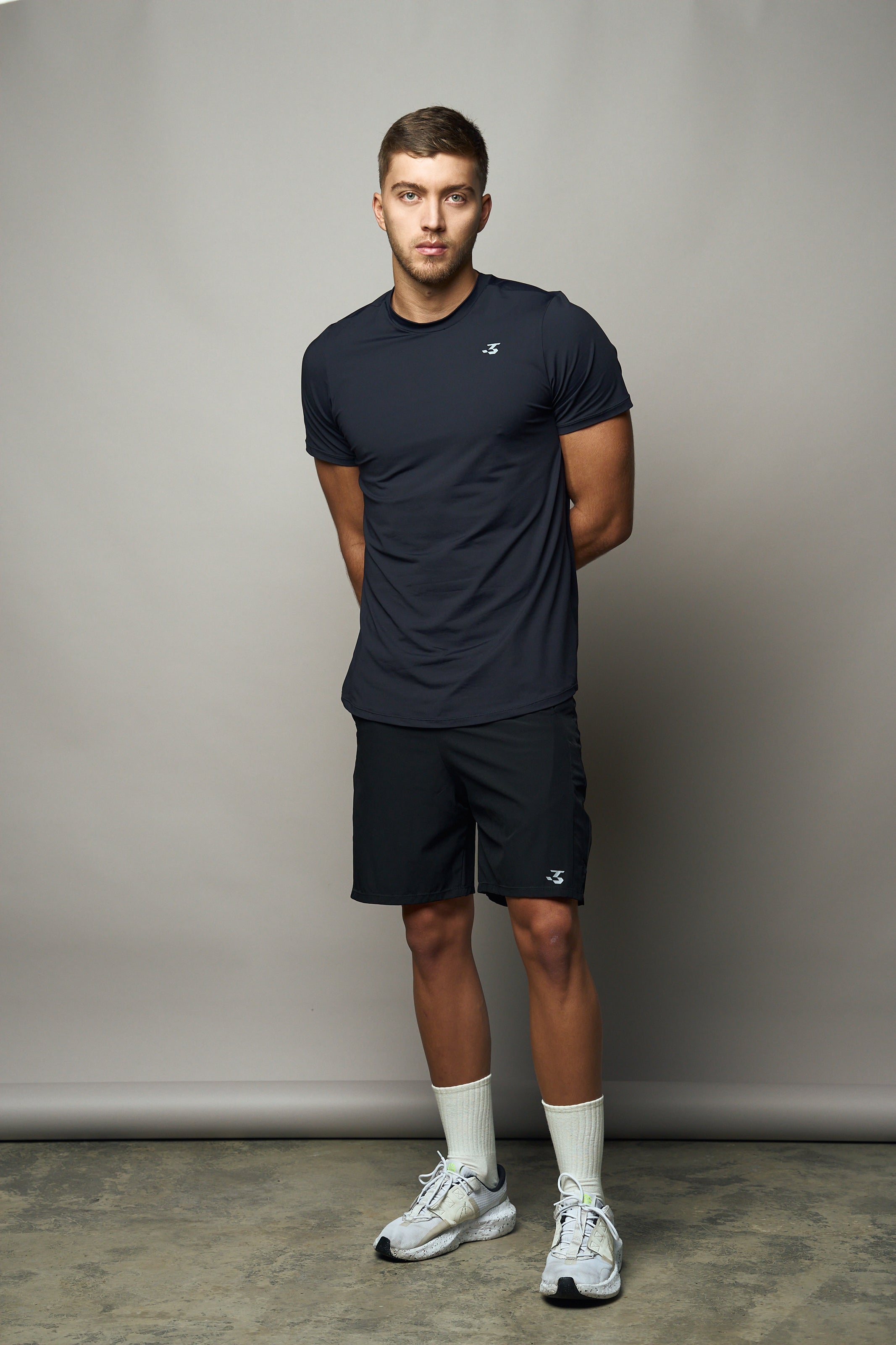 STRENGTH TEE - ENDURING BLACK