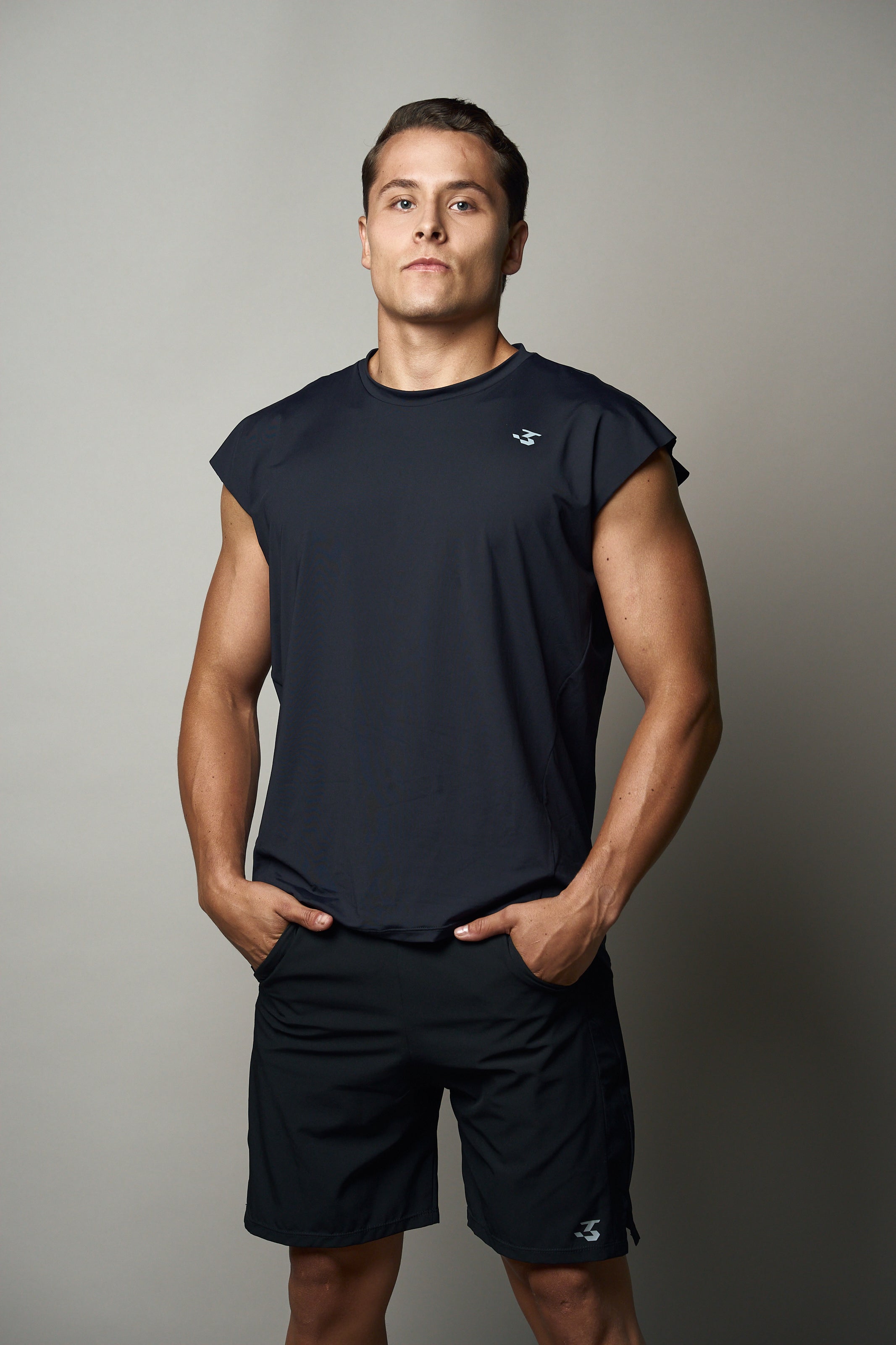 REP TANK - ENDURING BLACK