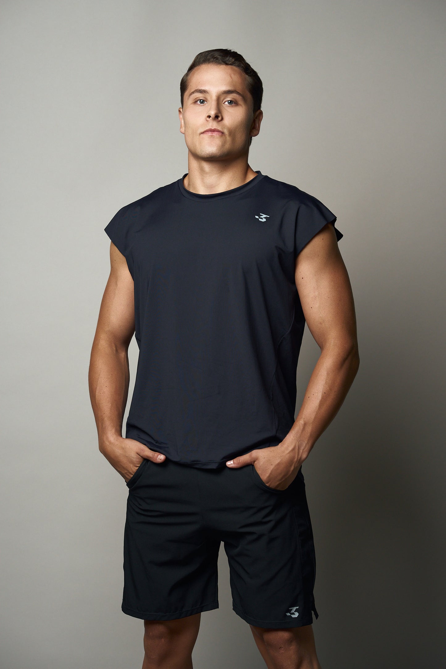 REP TANK - ENDURING BLACK