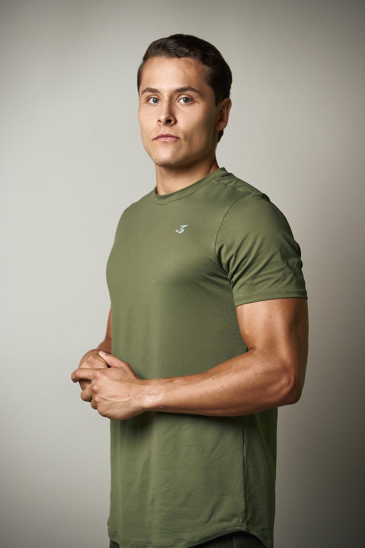 STRENGTH TEE - INSTINCT GREEN